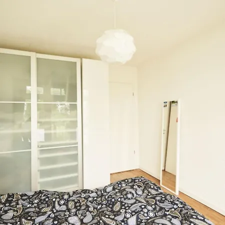 3 3 Beds Im Nahe Olympiastadion * Berlin