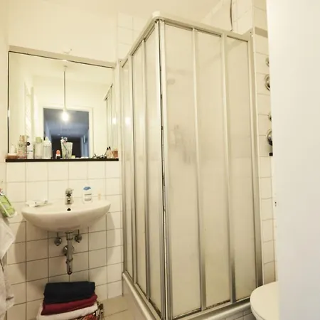 3 3 Beds Im Nahe Olympiastadion *